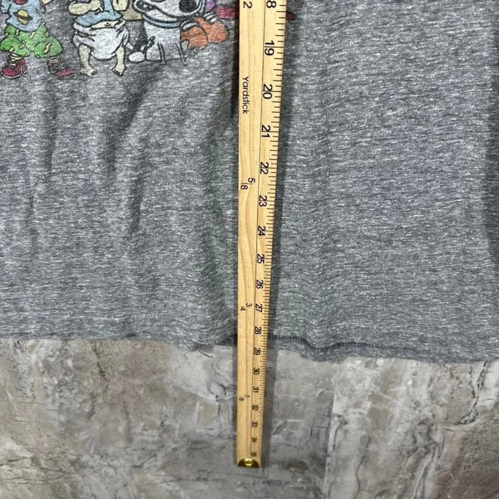 Rugrats XL Gray T-shirt TV Show Cartoon Movie 90's Chuckie Angelica Tommy Susie - Picture 7 of 7
